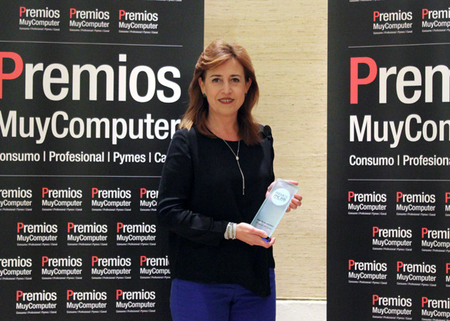 Recoge el premio Beatriz Cuesta, Directora de Marketing de Sistemas Personales Profesionales de HP Inc