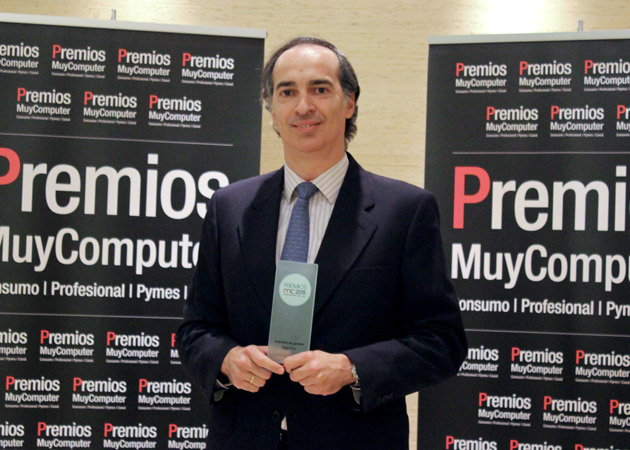 Recoge el premio, Juan Andújar,  Product Manager de Sage One
