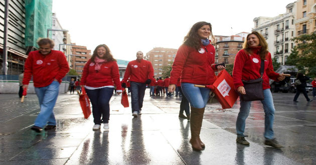 Empleados de Adecco España saldrán a la calle para asesorar gratis a desempleados
