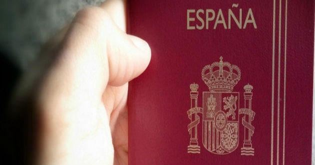 El pasaporte español, el más económico de Europa
