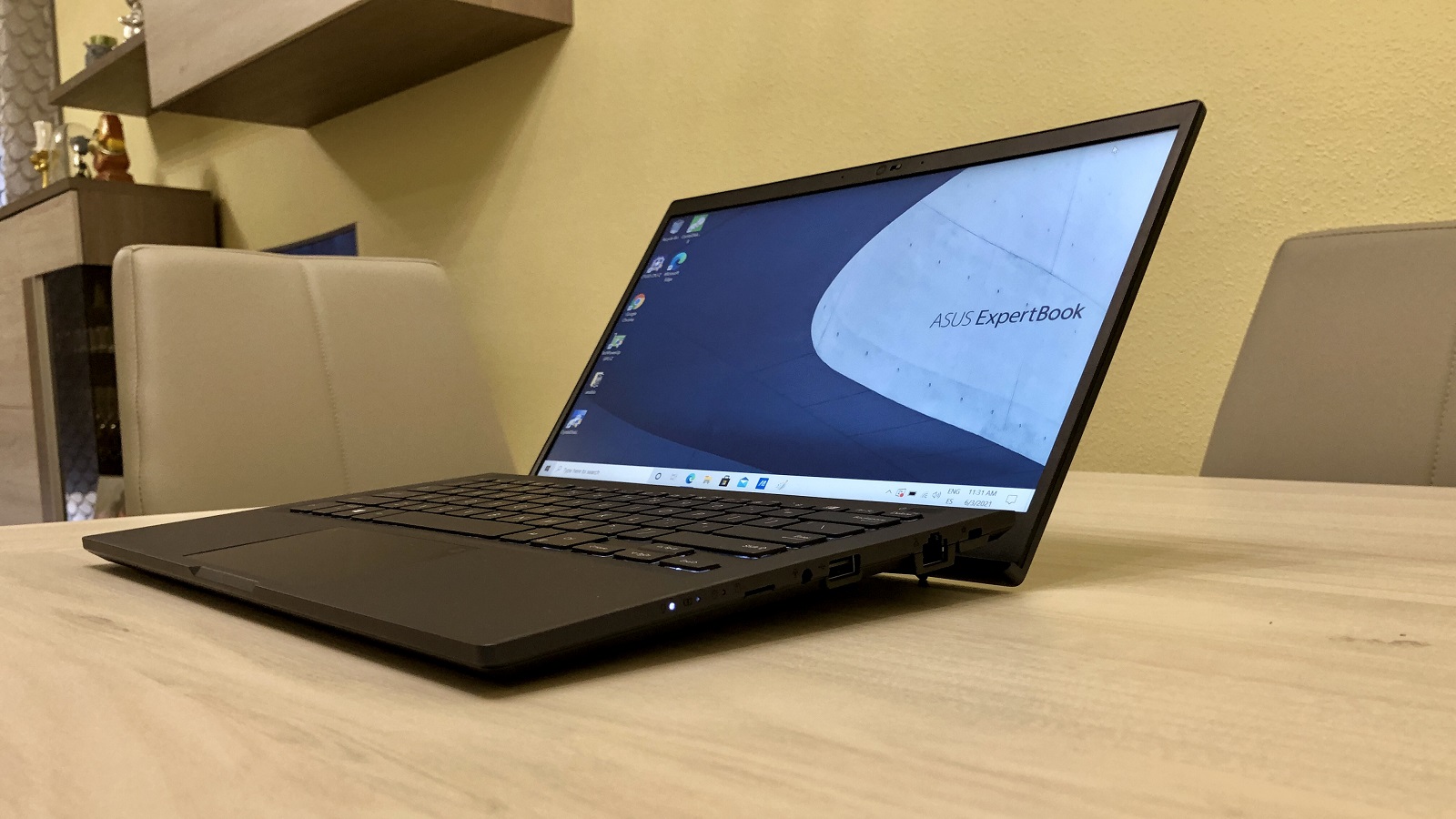 ASUS ExpertBook B1400