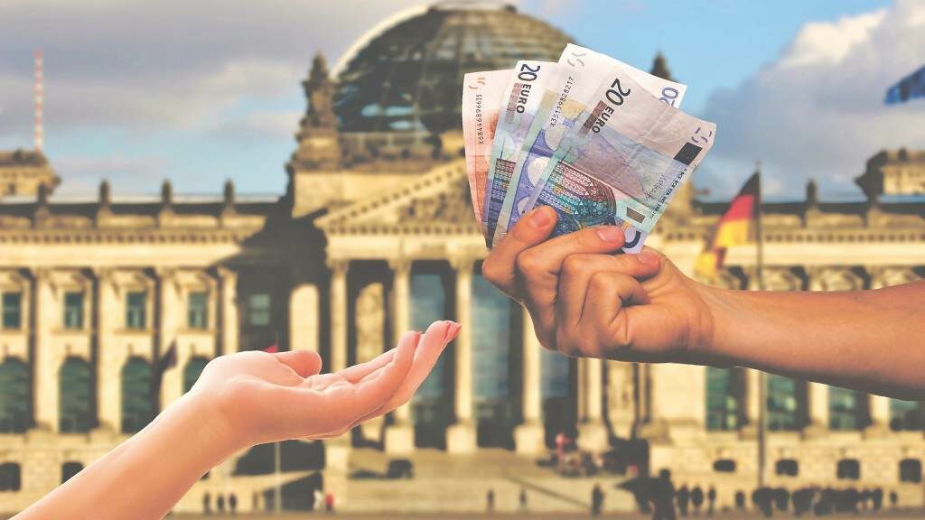 Impuestos y pagos que han de afrontar pymes y autónomos, a partir de septiembre - Vimarsana News
