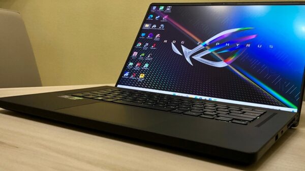 ASUS ROG Zephyrus M16 2022