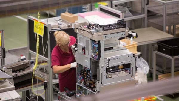 Canon - EQ80 Giessen