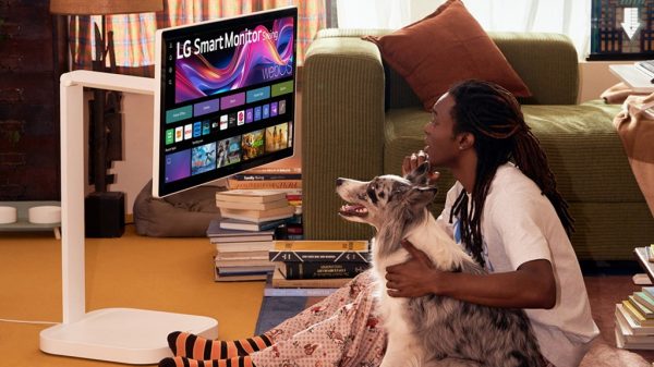 LG-Smart-Monitor-Swing