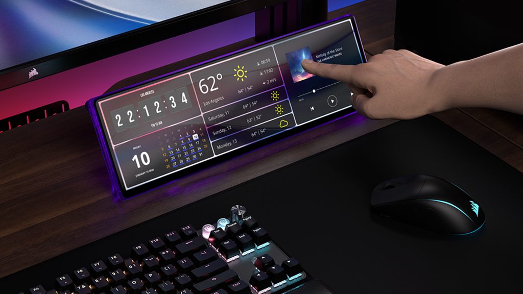 XENEON_EDGE_PURPLE_02_HAND