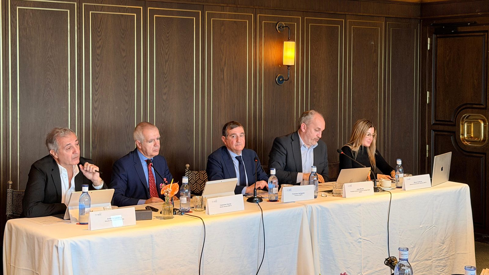 En qué consiste la nueva Agenda Digital AMETIC 2026-2030