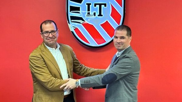 Ramón Brugueras, Sales Director, y Marc Guerrero, Responsable de Desarrollo Red